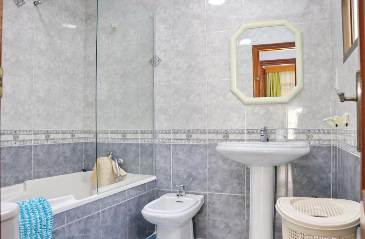 Apartamento Centro Conil De La Frontera Buitenkant foto